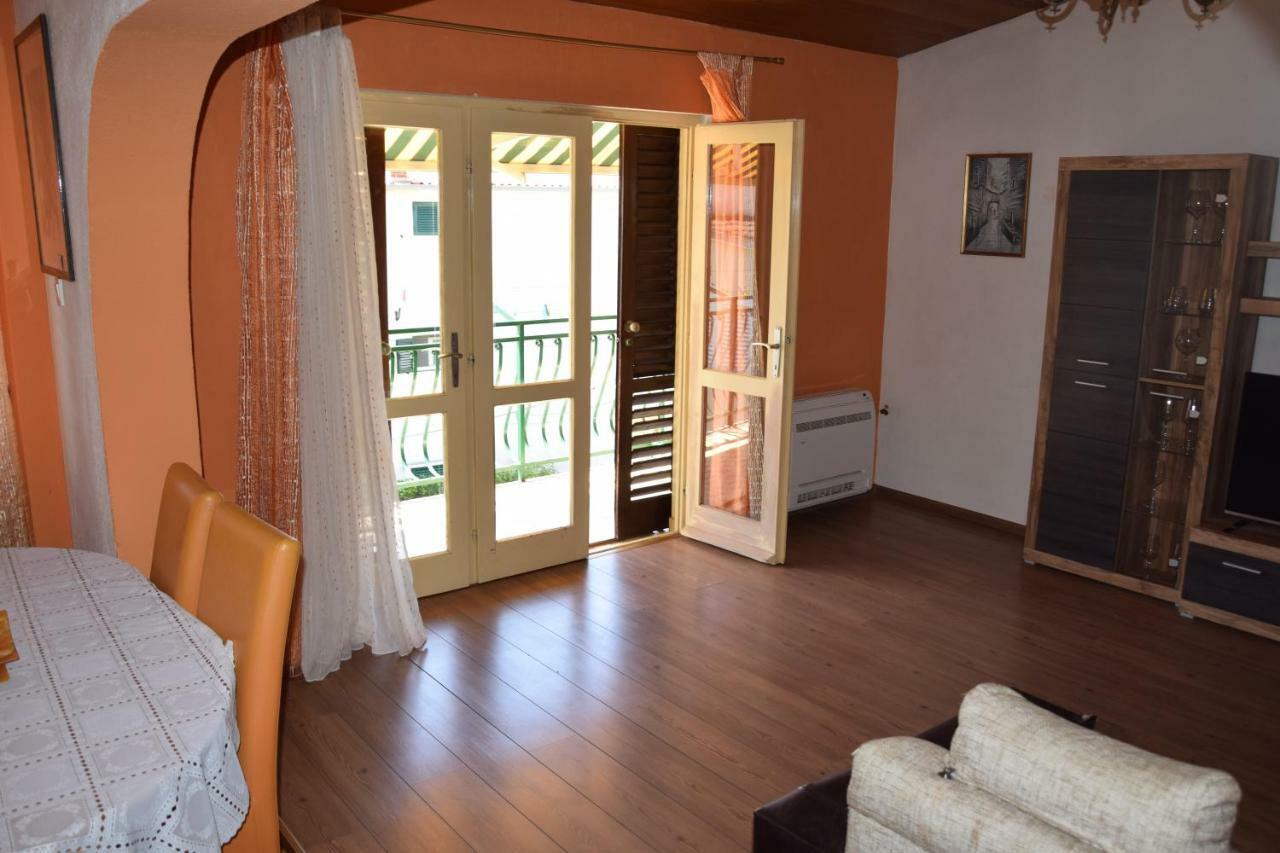 Apartman Linda 1 Baška Voda エクステリア 写真